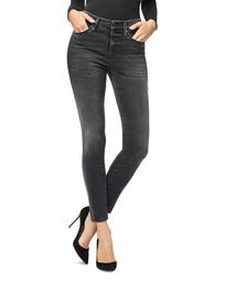 Good Legs Crop Jeans in Black058