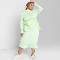 Women's Plus Size Long Sleeve Mock Turtleneck Tissue T-Shirt - Wild Fable™ Green