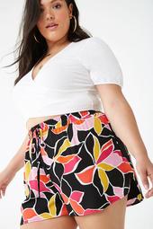 Plus Size Floral Dolphin Shorts