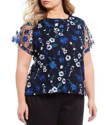 Plus Size Floral Embroidery Short Sleeve Top