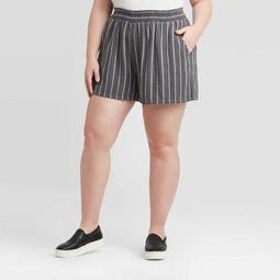 Women's Plus Size Striped Mid-Rise Pull-On Shorts - Universal Thread™ Gray 