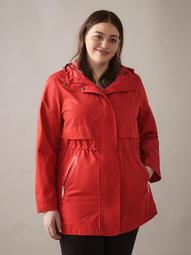 Mid-Length Essential Raincoat - In Every Story