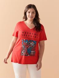 Graphic V-Neck Boyfriend T-Shirt - In Every Story