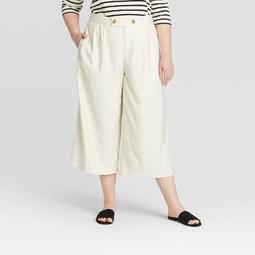 Women's Plus Size Mid-Rise Pleat Front Wide Leg Cropped Trousers - Who What Wear™ Off White