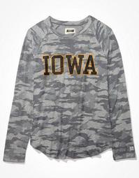 Tailgate Women's Iowa Hawkeyes Plush Shirt