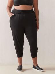 Loose-Fitting Pant with Folded Waistband - ActiveZone