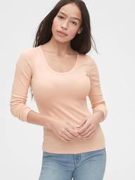 Scoopneck Ribbed T-Shirt