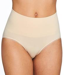 Seamlessly Shaped Brief