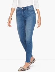 Jeggings - Wharf Wash - Curvy Fit