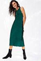 Adrienne Twist-Back Velvet Midi Dress