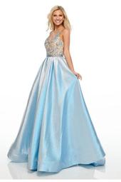 7002 - Long Gown