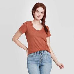 Women's Short Sleeve Scoop Neck T-Shirt - Universal Thread™