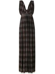 checkered pleated night gown