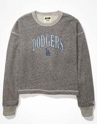Tailgate Women's LA Dodgers Raw Hem Cropped Sweatshirt