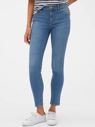Mid Rise Cropped Favorite Jegging With Washwell™