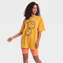 Women's SmileyWorld Short Sleeve Graphic T-Shirt Dress - Yellow