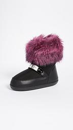 Snow Boots with Faux Fur