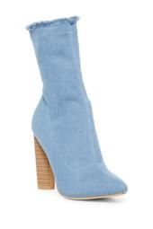 Chelsia Pointed Toe Boot