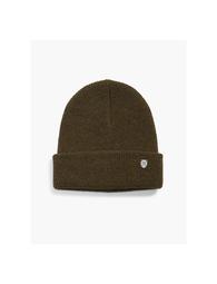 Beanie With Metal Plaque
