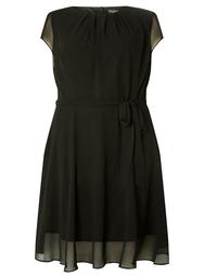 **Billie & Blossom Curve Black Pleat Tea Dress