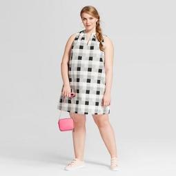 Women's Plus Size Gingham Sleeveless Split Neck Dress - Ava & Viv™ Black