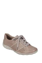 Liv 02 Leather Sneaker