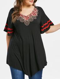 Plus Size Embroidery V Neck T-shirt