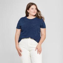 Women's Plus Size Envelope Back Short Sleeve T-Shirt - Universal Thread™