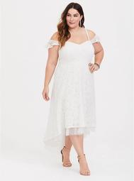 Special Occasion Ivory Lace Hi-Lo Gown