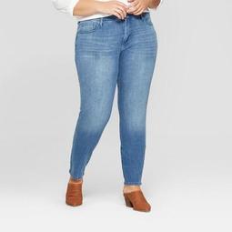 Women's Plus Size Bi-Stretch Skinny Jeans - Universal Thread™ Medium Wash