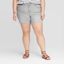 Women's Plus Size Mid-Rise Boyfriend Jean Shorts - Universal Thread™ Gray Wash