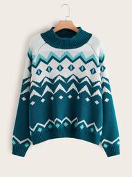 Plus Raglan Sleeve Geo Pattern Sweater